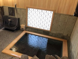 【無料貸切風呂】「古代の湯」寝湯としても利用できます