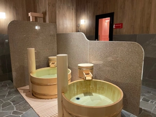 【眺望浴場/内湯】樽風呂