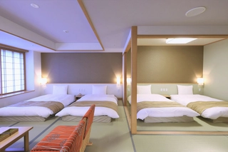 フォース≪バス付≫40~48平米