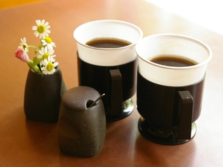 【桜茶屋】コーヒーや紅茶など、無料のお飲み物をご用意。