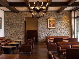 【ラウンジ/3階】