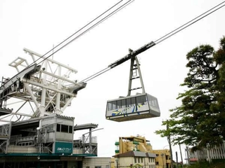 【周辺】函館山ロープウェイ 函館山山麓から約3分で山頂展望台に到着します(ホテルから徒歩約15分)