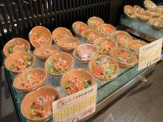 【食事」　小鉢コーナー※イメージ（There is a small bowl dish）