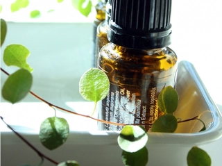 【アロマオイル】