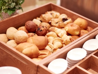 【ご朝食】パン