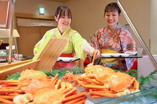 【夕食バイキング】カニ食べ放題 ※イメージ