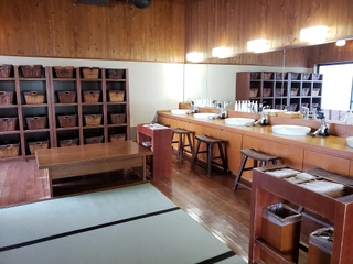 【大湯屋/海つばき】