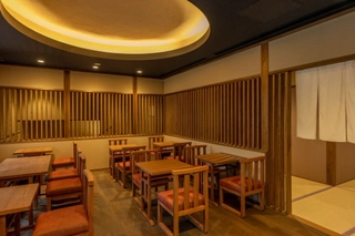 【湯上り処 風の音】湯上がりのアイスキャンディーや牛乳、夜22時からは夜鳴きそばをご用意しております