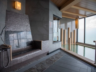 【大湯処】岩盤浴椅子はほっこりとする、心地よいあたたかさ♪