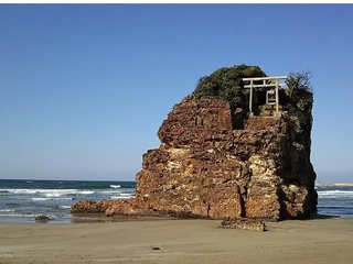 【稲佐の浜】弁天島