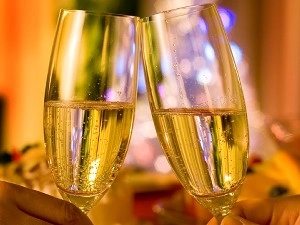 【スパークリングワイン】誕生日や結婚記念日など特別な日を彩る。