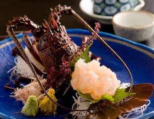 【追加一品料理】伊勢海老のお造り(6,600円~/税込)※要事前予約