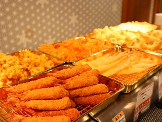 【夕食】天ぷらコーナーサックサクの天婦羅をご賞味ください♪
