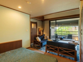 【客室/白雪姫】当ホテル1室限定。温泉露天風呂付スクエアメゾネット