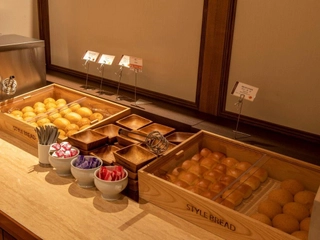 【朝食】バイキングライン② パン・ジャム数種類ご用意