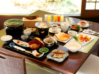 【朝食】選べる和食or洋食 その日の気分でお好きな方を♪(イメージ)