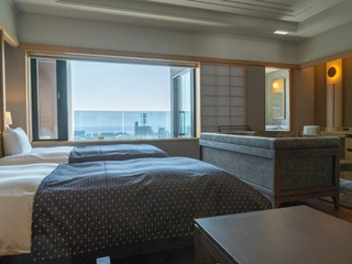 【特別室(陶器露天風呂)】最上階から眺める絶景と設えで”特別”なご滞在を。