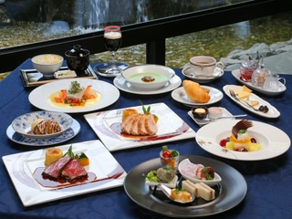 【夕食】メニューは季節によって異なります※夏メニュー(一例)