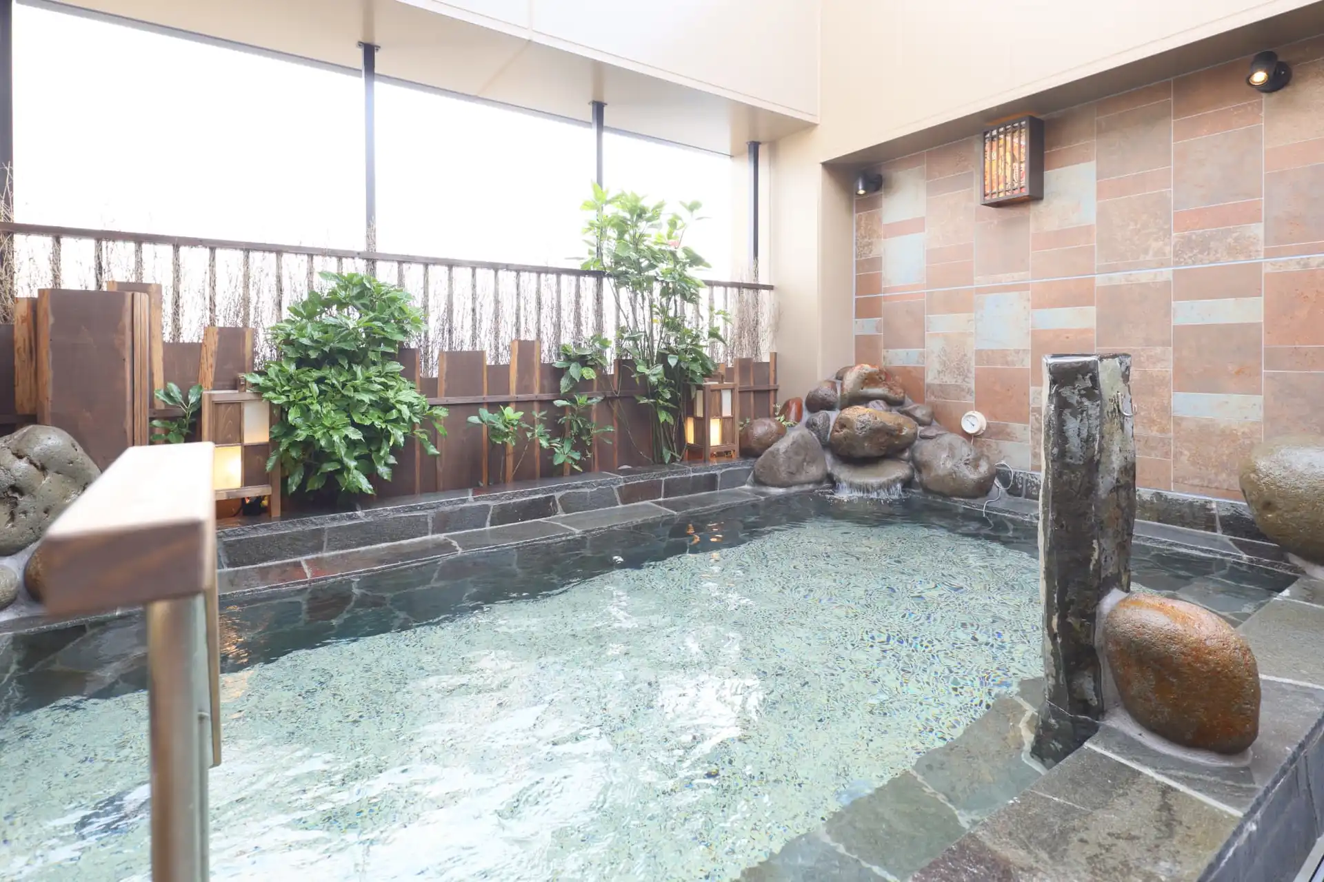 TOKYOHOT美月 公式】天然温泉 淡雪の湯 ドーミーイン青森 - 最低価格保証 | ドーミーイン