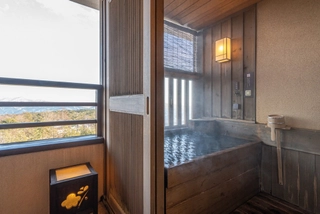 【客室】客室露天風呂(イメージ)/Guest room with open-air bath
