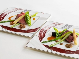 【夕食】お肉料理は2種よりお選びいただけます(一例)