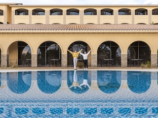 【ガーデンプール】