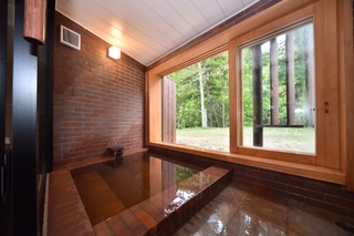 地下1階貸切風呂【レンガ風呂 星の湯】