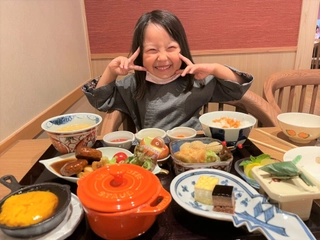 ボリューム満点のお料理に笑顔!お子様も大喜び♪