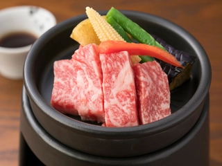 【熊野牛陶板焼き】