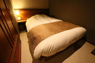 ダブル+シングル36㎡(別室)