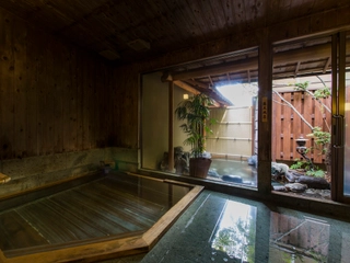 大浴場「檜風呂」