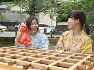 【城崎源泉】源泉前では温泉卵を作って楽しんでいただけます