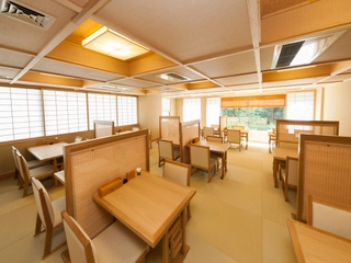 【お食事処 祥山】*席一例