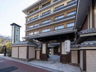 【外観】JR梅小路京都西駅から徒歩1分。...