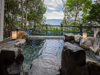 【貸切露天風呂/岩戸の湯】