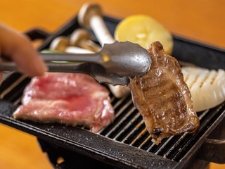 【夕食】お客様自身でお好みの焼き加減に/Grill to your own preference