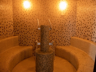 【大湯処】和倉温泉では蒸気風炉をご用意しております。