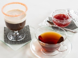 【夕食】デザートに合わせてロシアンコーヒーか紅茶をお選びください