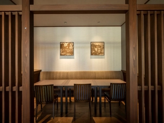 【2階/お食事処 ー北の番屋ー 】6名様席のご用意もございます。(半個室)