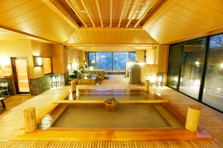 【大浴場】湯畑をイメージした大浴場/The public bath with the image of Yubatake