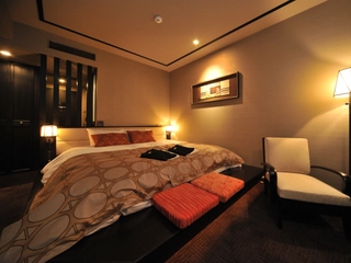 【スタンダードダブル/24㎡】ベッドサイズ:2,000mm×2,100mm 1台/最大定員2名様