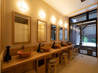 【天然温泉大浴場「水明の湯」(女性)洗面】