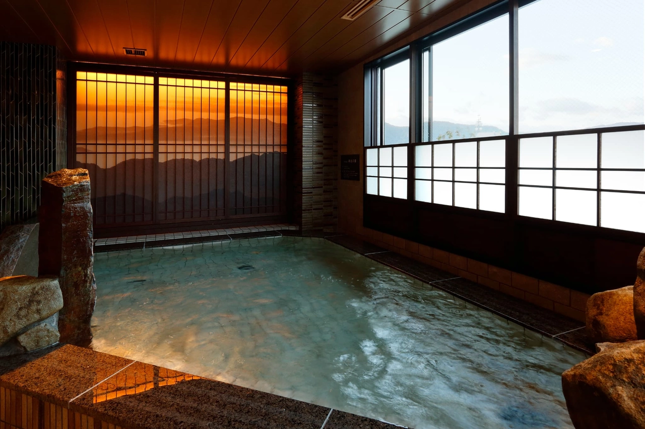 天然 温泉 善光 の 湯 ドーミー イン 長野