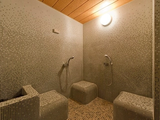 【大浴場・ミストスチームサウナ】約45度の温度設定にしております。