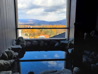 【貸切風呂】 岩の湯。雄大な景色が一望出来ます。