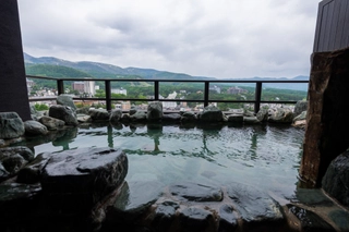 【眺望浴場】最上階に位置する眺望露天風呂