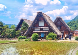 【周辺観光】白川郷 当館よりお車で2時間