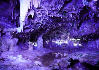 【周辺観光】飛騨大鍾乳洞 当館からお車で25分
