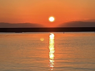 たたら浜海岸からの日の出