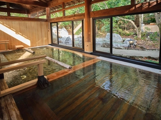 【大浴場：内湯】種類豊富な湯処を持つ大浴場で湯めぐりを満喫（2025年12月リニューアル）